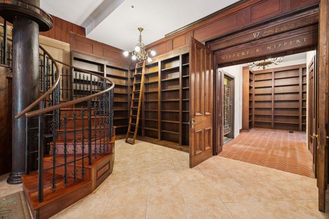 1374 Peter Pond Rd, Ashland City, TN 37015