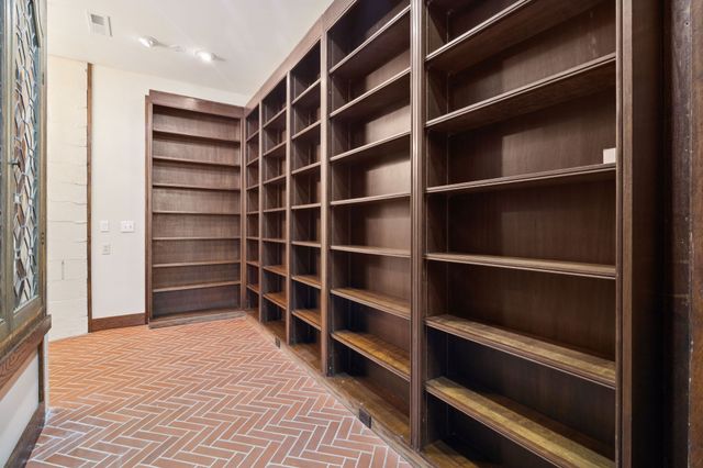 1374 Peter Pond Rd, Ashland City, TN 37015