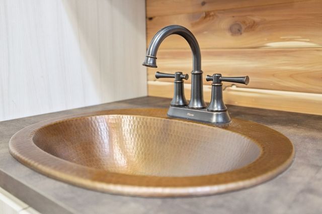 1374 Peter Pond Rd, Ashland City, TN 37015