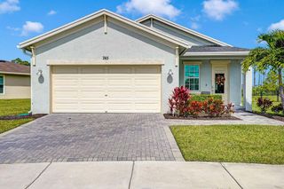 745 SE Bloomfield Road, Port St Lucie, FL 34984