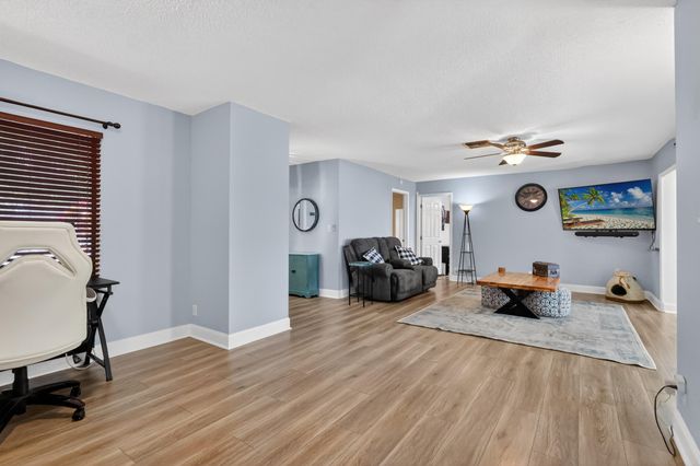 2145 NW 10th Street, Delray Beach, FL 33445