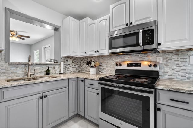 2145 NW 10th Street, Delray Beach, FL 33445