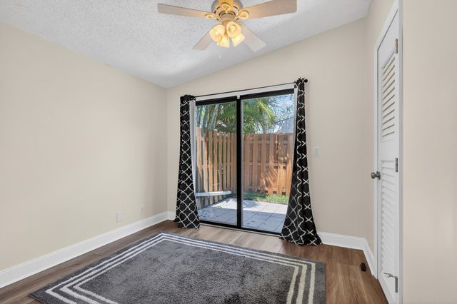 2145 NW 10th Street, Delray Beach, FL 33445