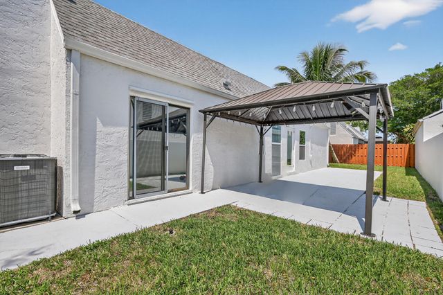 2145 NW 10th Street, Delray Beach, FL 33445