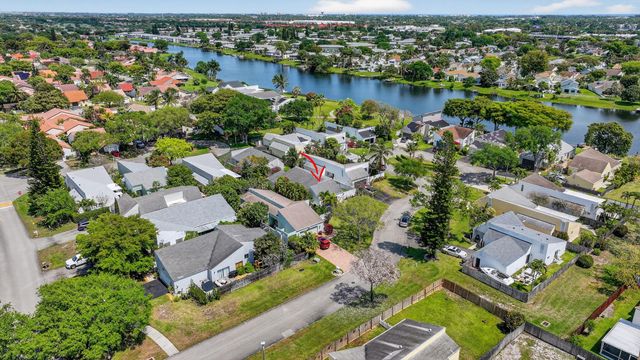 2145 NW 10th Street, Delray Beach, FL 33445