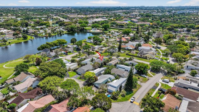 2145 NW 10th Street, Delray Beach, FL 33445