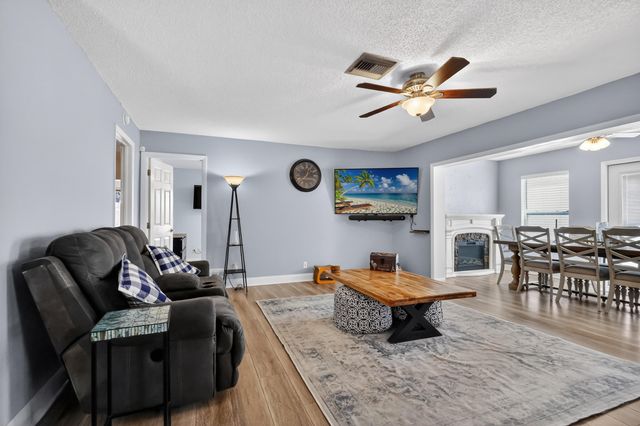 2145 NW 10th Street, Delray Beach, FL 33445