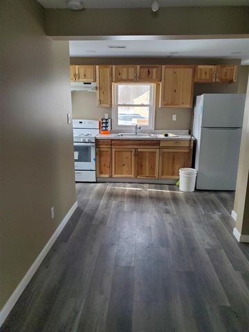 1347 Rose Avenue, Benton Harbor, MI 49022