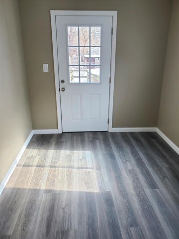 1347 Rose Avenue, Benton Harbor, MI 49022