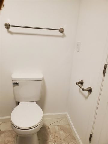 1347 Rose Avenue, Benton Harbor, MI 49022