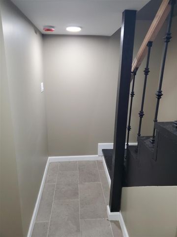 1347 Rose Avenue, Benton Harbor, MI 49022