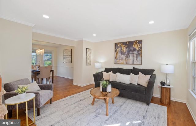 14216 HARTWOOD CT, Centreville, VA 20121