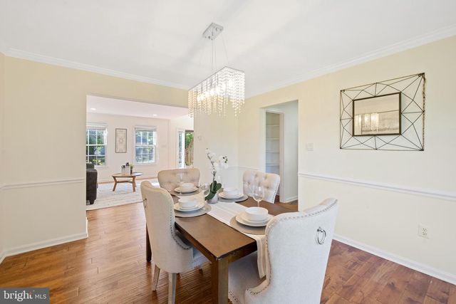 14216 HARTWOOD CT, Centreville, VA 20121