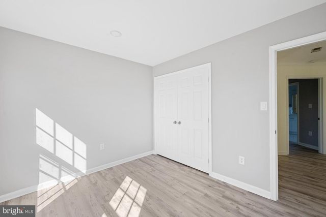 14216 HARTWOOD CT, Centreville, VA 20121