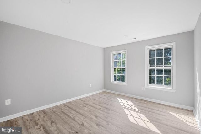 14216 HARTWOOD CT, Centreville, VA 20121