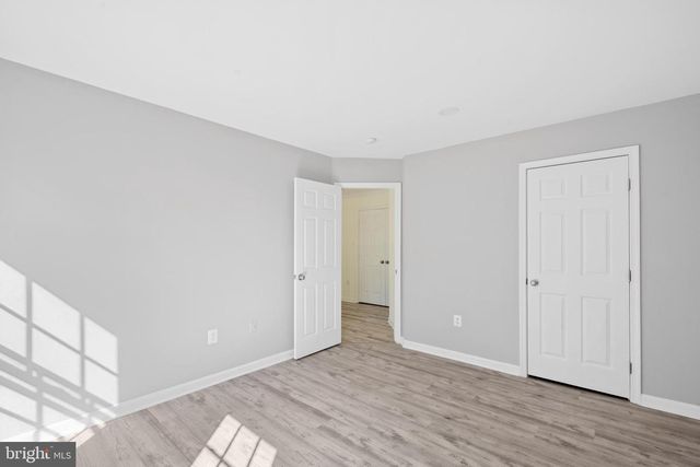 14216 HARTWOOD CT, Centreville, VA 20121