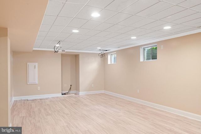 14216 HARTWOOD CT, Centreville, VA 20121