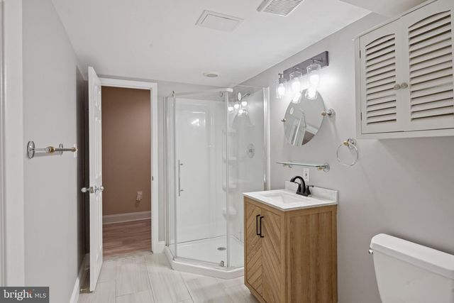 14216 HARTWOOD CT, Centreville, VA 20121