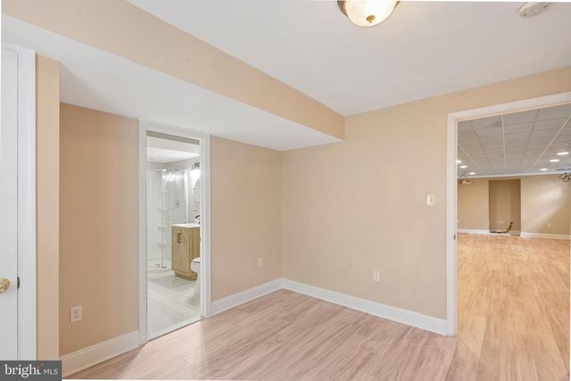 14216 HARTWOOD CT, Centreville, VA 20121