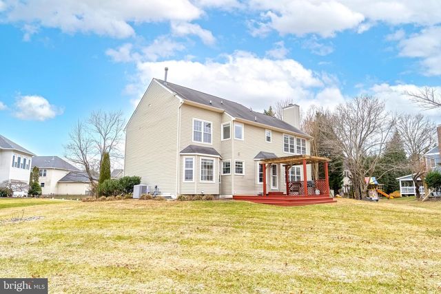 14216 HARTWOOD CT, Centreville, VA 20121