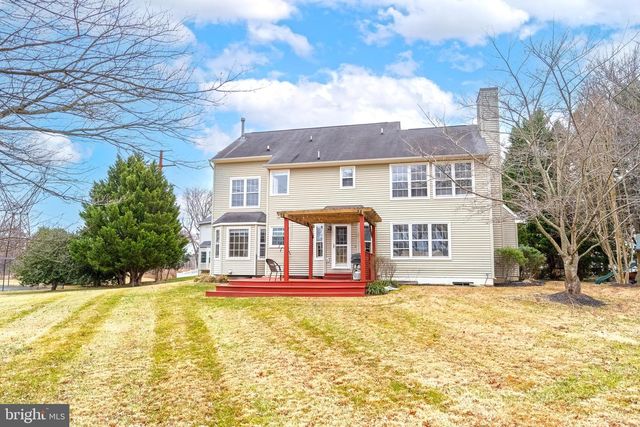 14216 HARTWOOD CT, Centreville, VA 20121