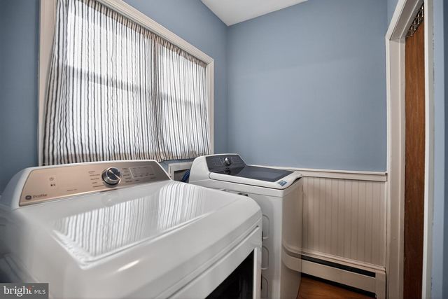 35 MANOR AVE, Oaklyn, NJ 08107