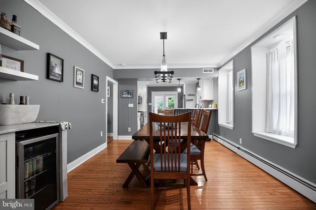 35 MANOR AVE, Oaklyn, NJ 08107