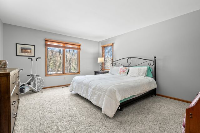 6147 Autumn Ridge, Richland, MI 49083