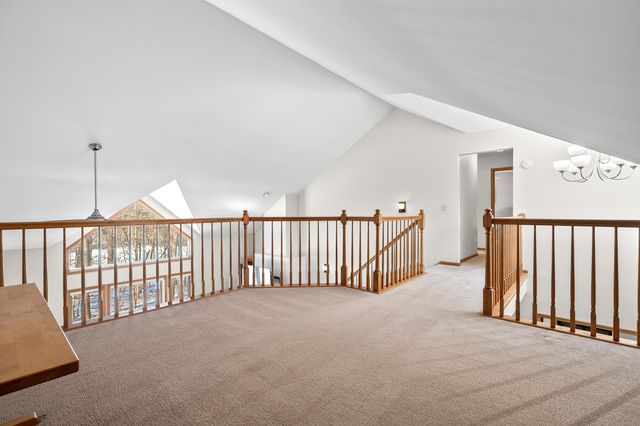 6147 Autumn Ridge, Richland, MI 49083