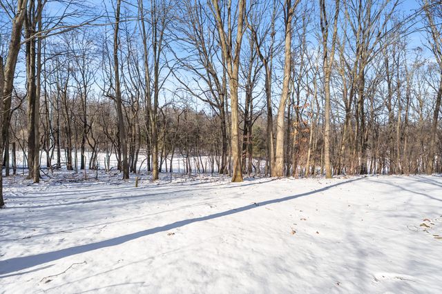 6147 Autumn Ridge, Richland, MI 49083