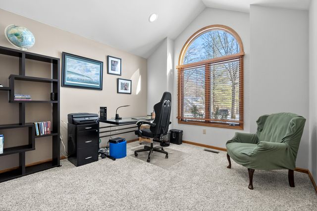 6147 Autumn Ridge, Richland, MI 49083