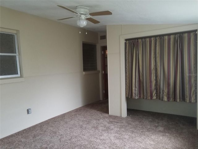 5853 PINE STREET, New Port Richey, FL 34652