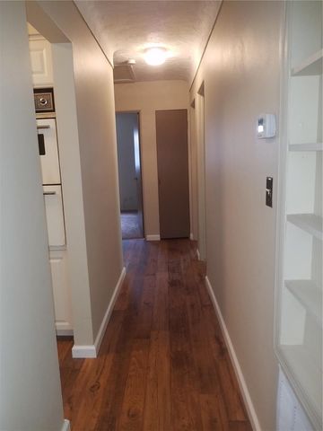 5853 PINE STREET, New Port Richey, FL 34652