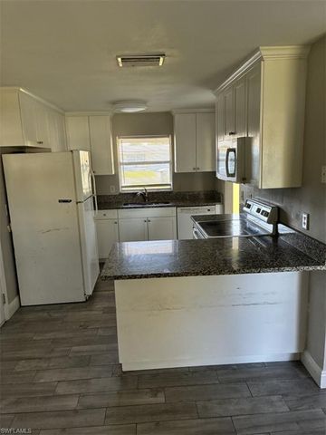 1839 Passaic AVE, Fort Myers, FL 33901