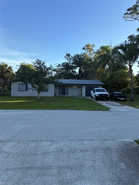 1839 Passaic AVE, Fort Myers, FL 33901