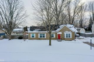23630 Deanhurst Street, Clinton Township, MI 48035
