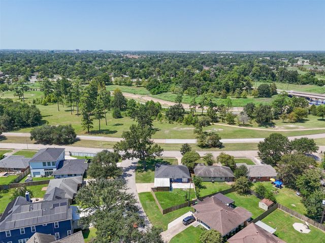 4254 T C Jester Boulevard, Houston, TX 77018