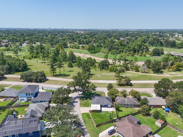 4254 T C Jester Boulevard, Houston, TX 77018