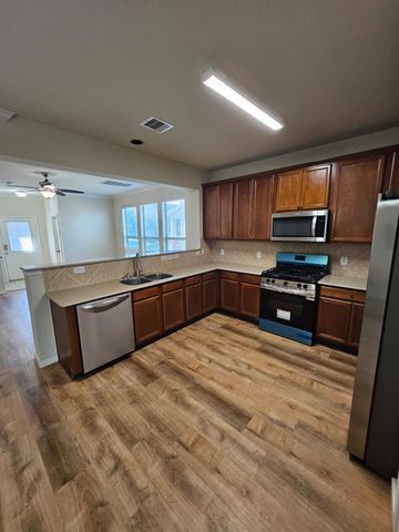 13122 Stratford Skies Lane, Houston, TX 77072