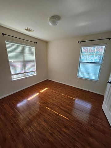13122 Stratford Skies Lane, Houston, TX 77072