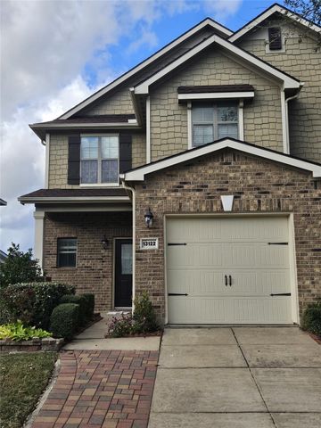 13122 Stratford Skies Lane, Houston, TX 77072