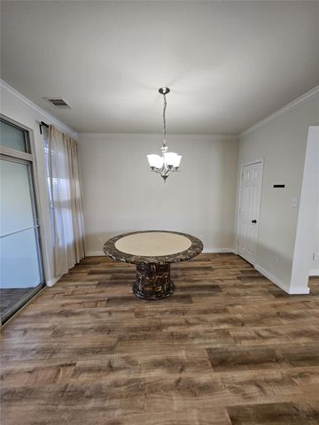 13122 Stratford Skies Lane, Houston, TX 77072