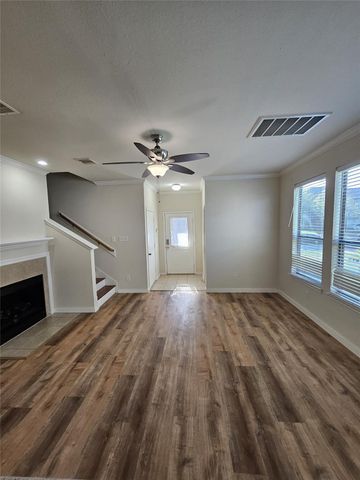 13122 Stratford Skies Lane, Houston, TX 77072