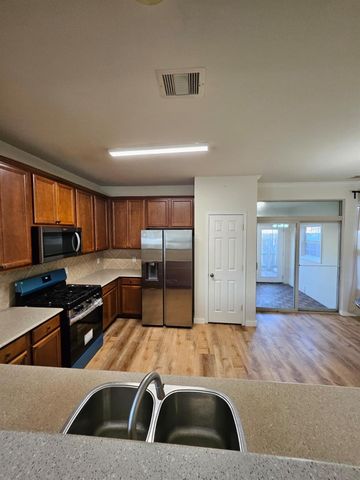 13122 Stratford Skies Lane, Houston, TX 77072