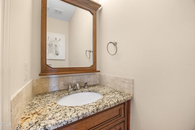 5525 Keowee Way, Raleigh, NC 27616