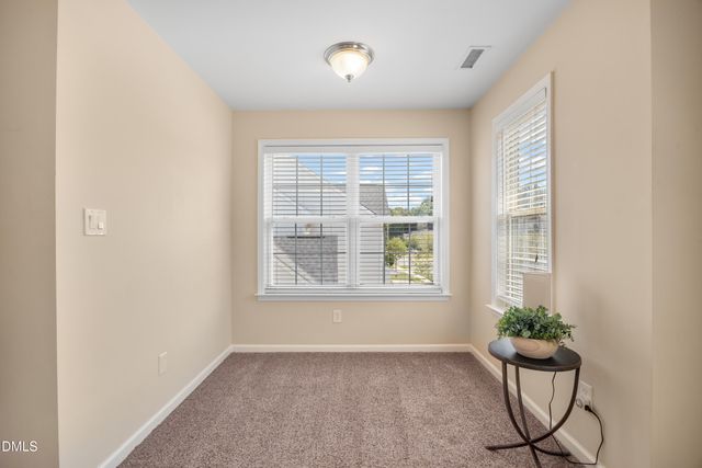 5525 Keowee Way, Raleigh, NC 27616