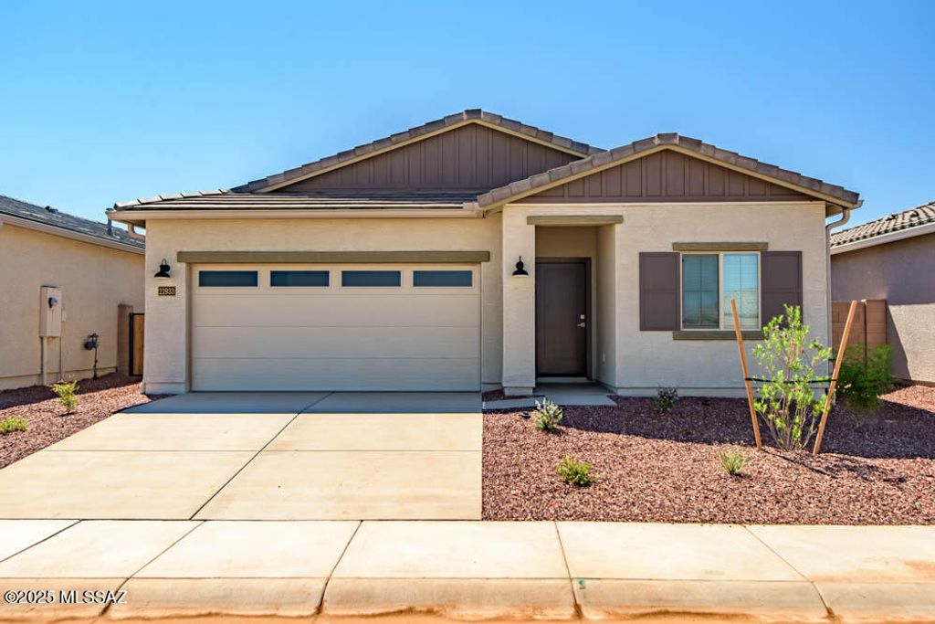 21933 E Pebbles Avenue, Red Rock, AZ 85145