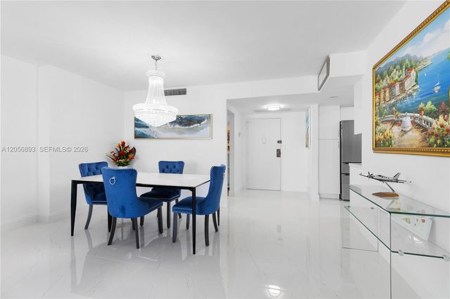2500 PARKVIEW DR 2405, Hallandale Beach, FL 33009