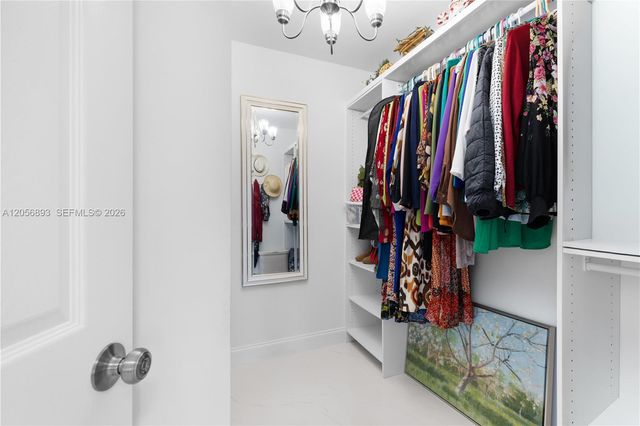 2500 PARKVIEW DR 2405, Hallandale Beach, FL 33009