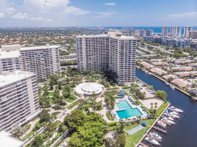 2500 PARKVIEW DR 2405, Hallandale Beach, FL 33009